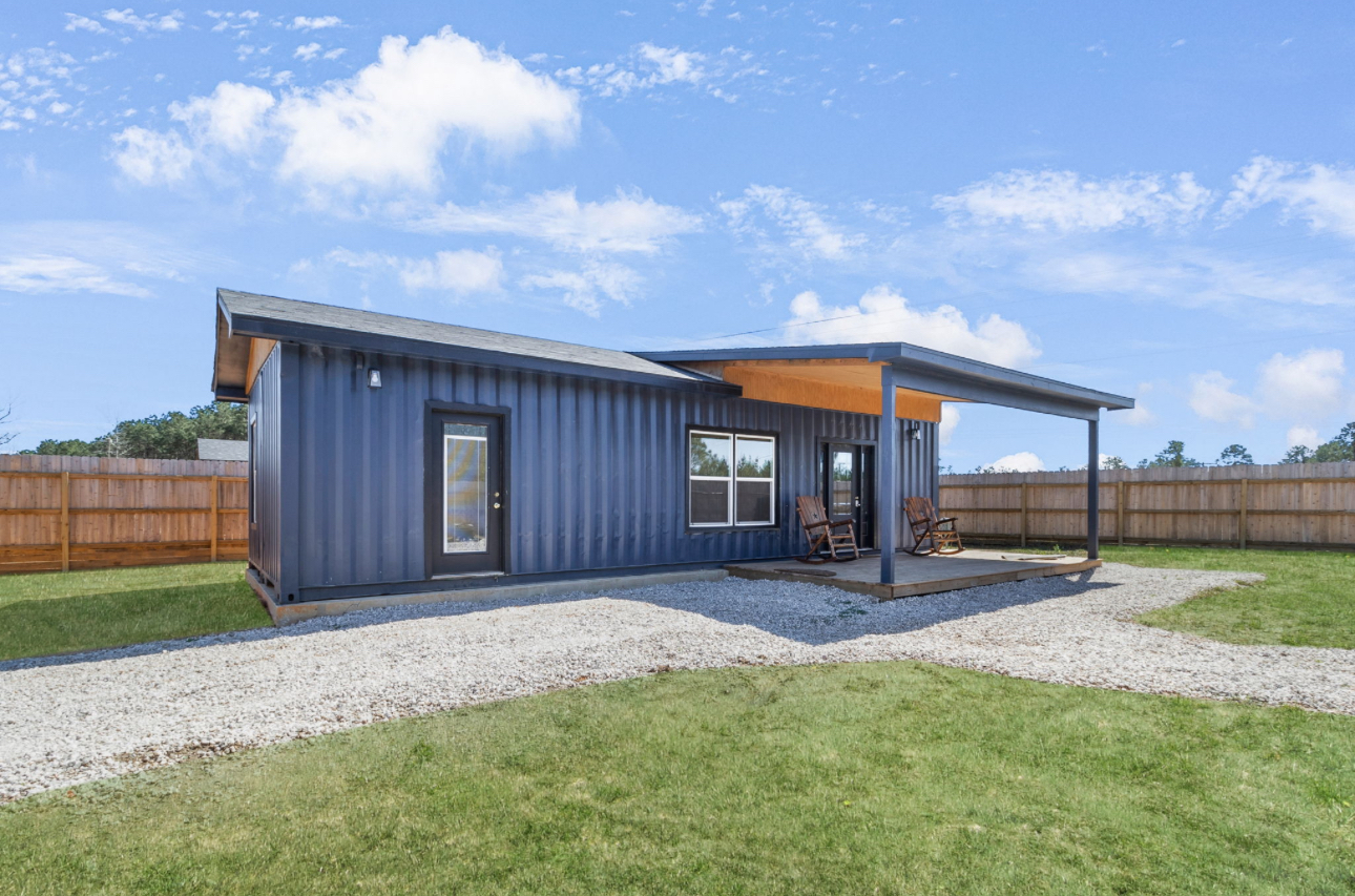 Bluebonnet House exterior