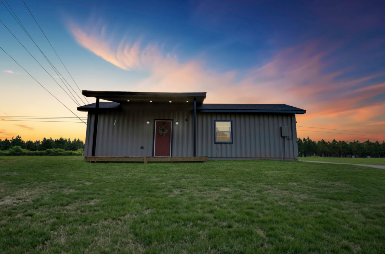 Jalapeño House exterior daytime